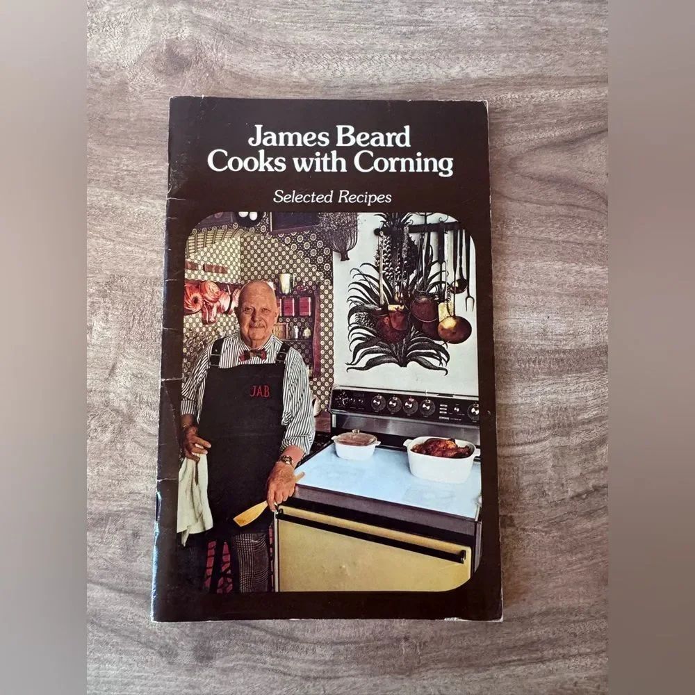 James Beard Cooks with Corning Selected Recipes 1973, vintage cookbook Pamphlet